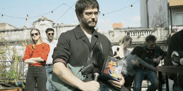 «Quiebra el álamo», la novela apocalíptica pero esperanzadora que ganó el Premio Futurock AUDIO