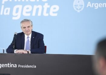 Alberto Fernández asume como presidente pro témpore del Mercosur