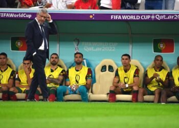 Cristiano Ronaldo llenó el estadio pero los flashes fueron para el joven Ramos