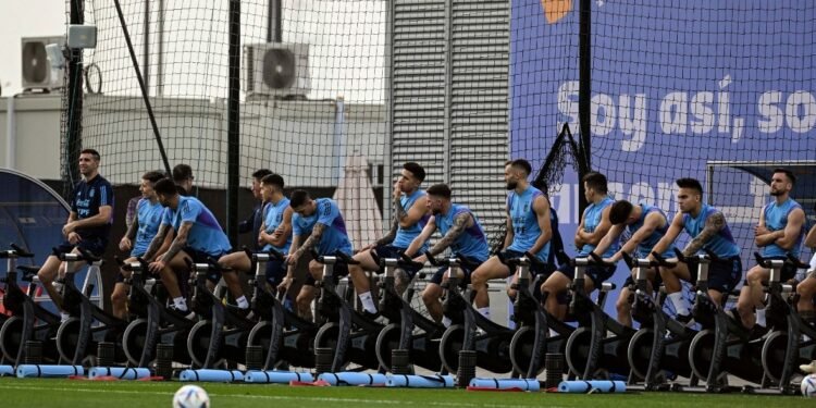 Sin descanso, Argentina se entrena pensando en Croacia