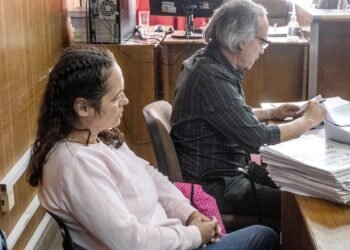 Crimen de Carlos Bustamante: «Su mujer lo sorprendió mientras descansaba», dijo la fiscal