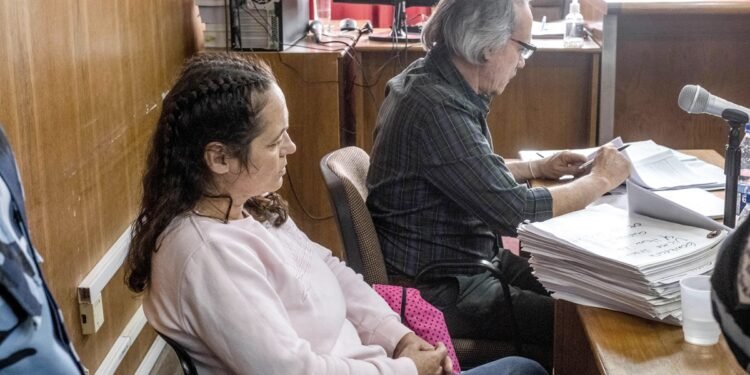 Crimen de Carlos Bustamante: «Su mujer lo sorprendió mientras descansaba», dijo la fiscal