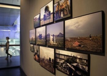 Una muestra reflexiona sobre las tensiones y conflictos de las grandes ciudades en pospandemia