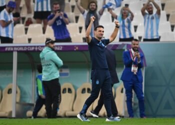 Scaloni recupera futbolistas y espera contar con los 26 para la gran final