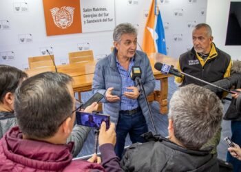 Refuerzan el operativo en Tolhuin para combatir los incendios forestales