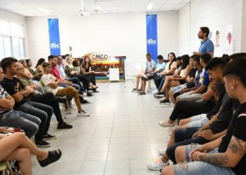Centro Municipal de Capacitación en Oficios: 17 jóvenes se egresaron este año