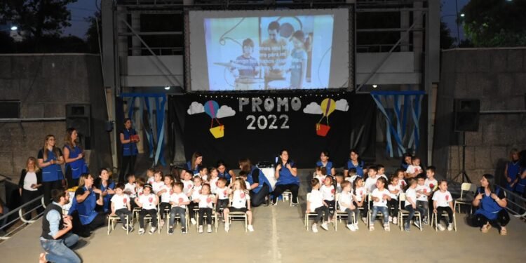 El Jardín Municipal Nº 3 realizó su acto de fin de año