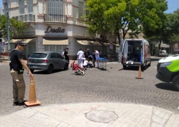 Otro accidente en un cruce del microcentro muy «repetido»