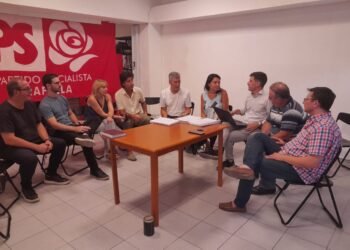 El socialismo presentó propuestas a concejales de la oposición