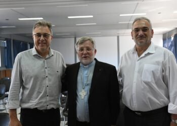Castellano participó del recibimiento al Monseñor Pedro Torres