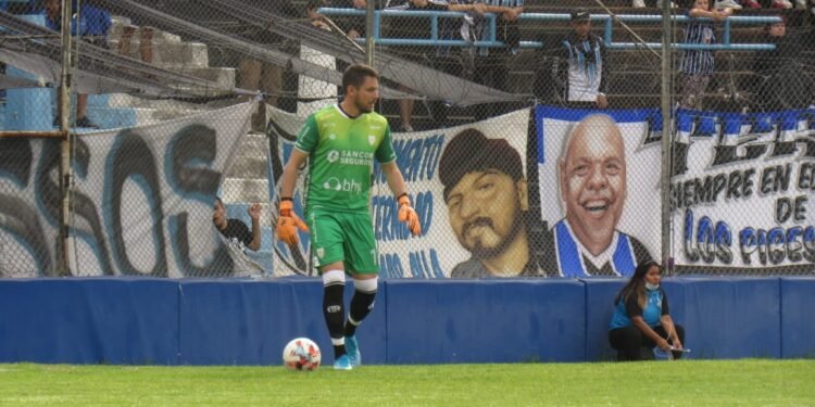 Atlético confirmó la desvinculación de Salvá