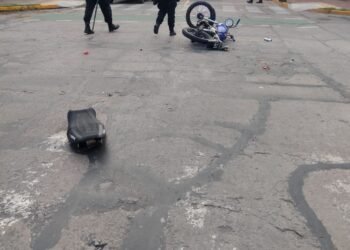 Robaron, chocaron y los «chucearon» en plena Navidad