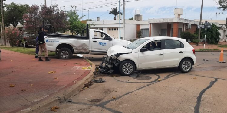Fuerte choque en el barrio 30 de Octubre