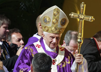Murió Benedicto XVI, el Papa que renunció y rompió una tradición de muchos siglos