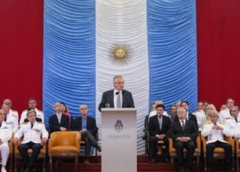 El Gobierno oficializó el ascenso de rango a más de 200 militares