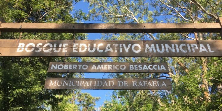 Feria de productos orgánicos y sustentables en el Bosque Besaccia