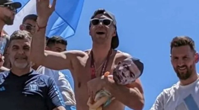 “Hay actos racistas inaceptables”: el gobierno francés se quejó de Argentina y la Federación le envió una carta al Chiqui Tapia