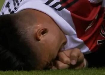 River Plate confirmó que Matías Kranevitter sufrió una fractura en el tobillo derecho: así fue la brutal patada que lo lesionó