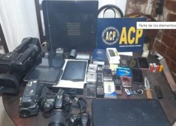 Dos policías detenidos por sustraer elementos de un depósito a su cargo