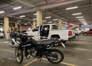 Una mujer fue víctima de un robo millonario en un shopping de la ciudad