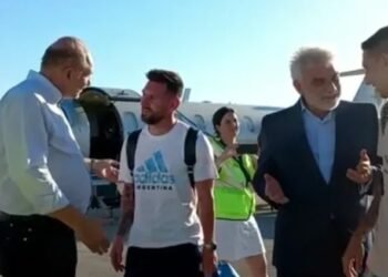 Perotti recibió en Rosario a Lionel Messi y Ángel Di María… Contenido copiado de novedadesdelsur.com.ar