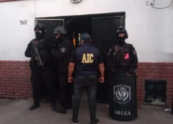 Allanamientos a una banda barrial de San Francisquito