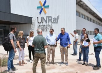 Castellano recorrió los avances de obras de la UNRaf