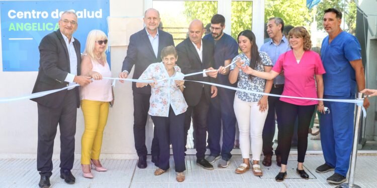 El gobernador inauguró las obras de ampliación del SAMCo de Angélica