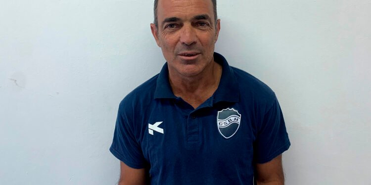 Rolando Carlen fue confirmado como nuevo entrenador de Ben Hur