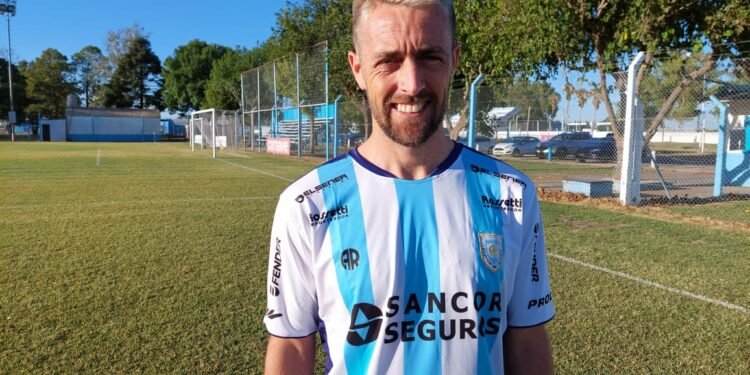 Matías Fissore volvió a Atlético y es nuevo refuerzo