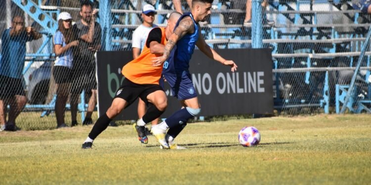 Atlético recibió en un amistoso a Danubio de Uruguay