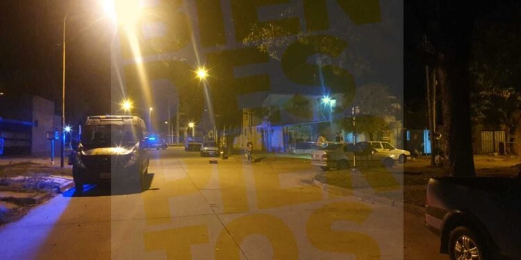 Balacera y tres heridos en una noche de terror en el 17 de Octubre