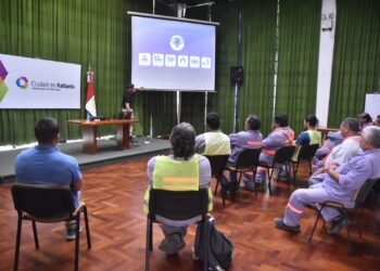 Agentes de Espacios Verdes se capacitaron en Ojos en Alerta