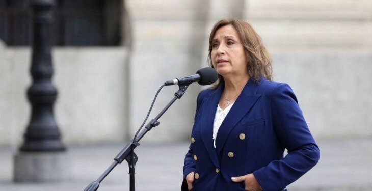 Perú: Acorralada por la crisiss, Boluarte pide al Congreso que adelante las elecciones