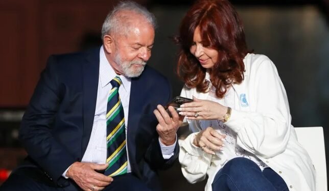 Cristina Kirchner tuiteó sobre la asunción de Lula da Silva: “Amanece un nuevo día en la América del Sur”
