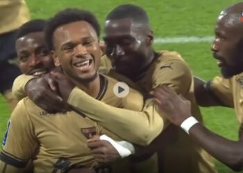 Con la ausencia de Lionel Messi y Neymar, el PSG sufrió una dura derrota con el Lens y perdió su invicto en la Ligue 1