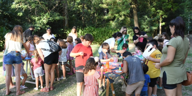 Verano Acá comienza con un encuentro en el Bosquecito Besaccia