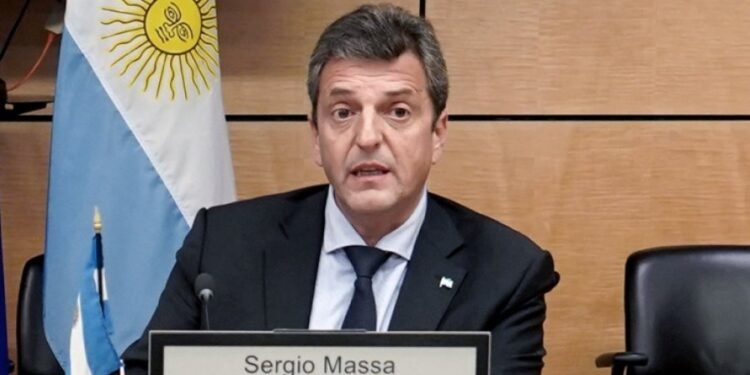 Sergio Massa busca atar los salarios a la pauta de inflación