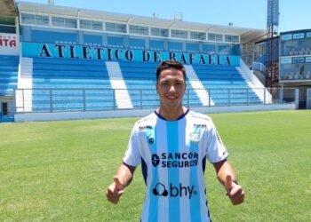 Llegó el cuarto: Atlético Rafaela presentó a Manuel Lago