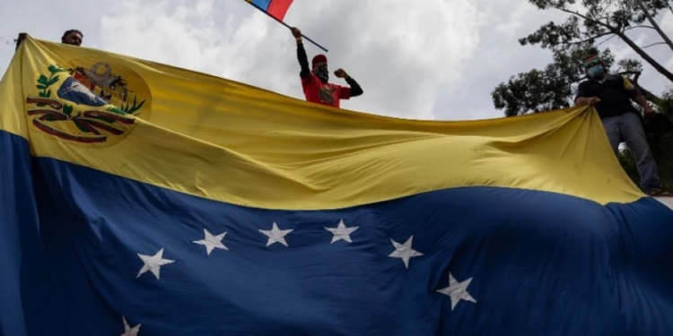 Dividida, la oposición venezolana enfrenta el desafío de unidad antes de las primarias