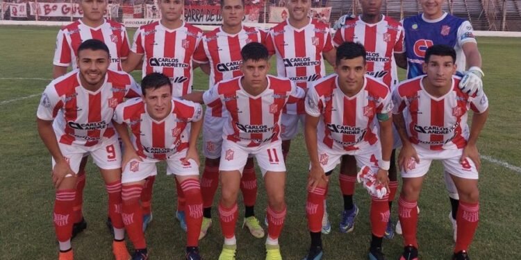 Triunfo de 9 de Julio en la primera semifinal