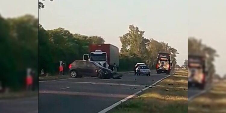 Dos autos se dieron de frente en la RN34, cerca de Lehmann