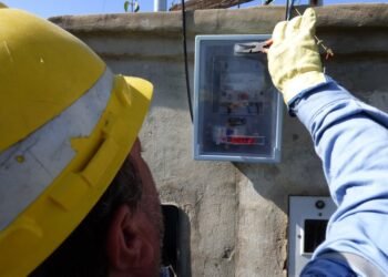 Domingo y Lunes con cortes de energía programados, ¿Qué barrios?