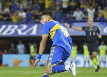 Boca pisó fuerte en el debut y derrotó a Atlético Tucumán