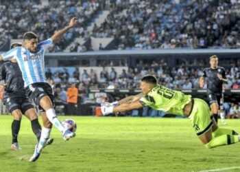 Racing no pudo con Belgrano en el debut e igualó sin emociones