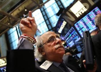 Con la mirada puesta en las urnas, las acciones argentinas aceleraron ganancias y dieron la nota en el comienzo de 2023