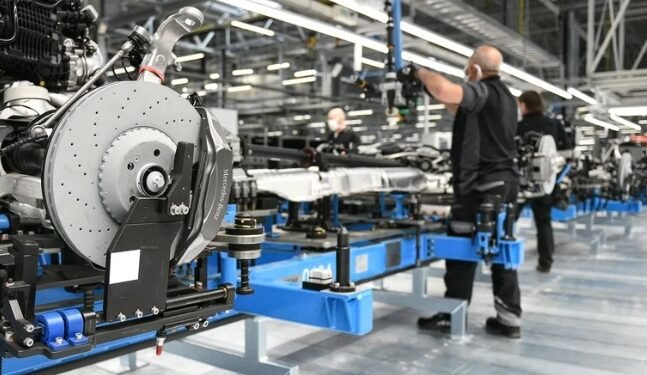 Crecimiento o recesión: los tres factores que determinarán la marcha de la economía en 2023