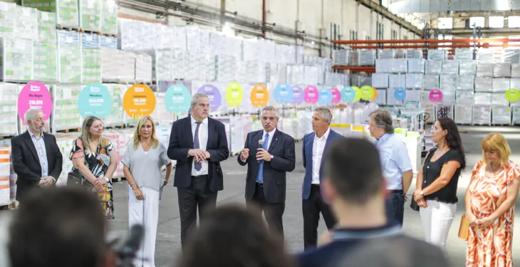 Inician las clases: Alberto Fernández anunció el envío de 11 millones de libros a escuelas