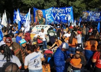 El Movimiento Evita marchará a la Embajada de Brasil en “defensa de la democracia”
