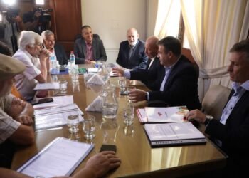 La Provincia inició ronda de paritarias con ATE y UPCN